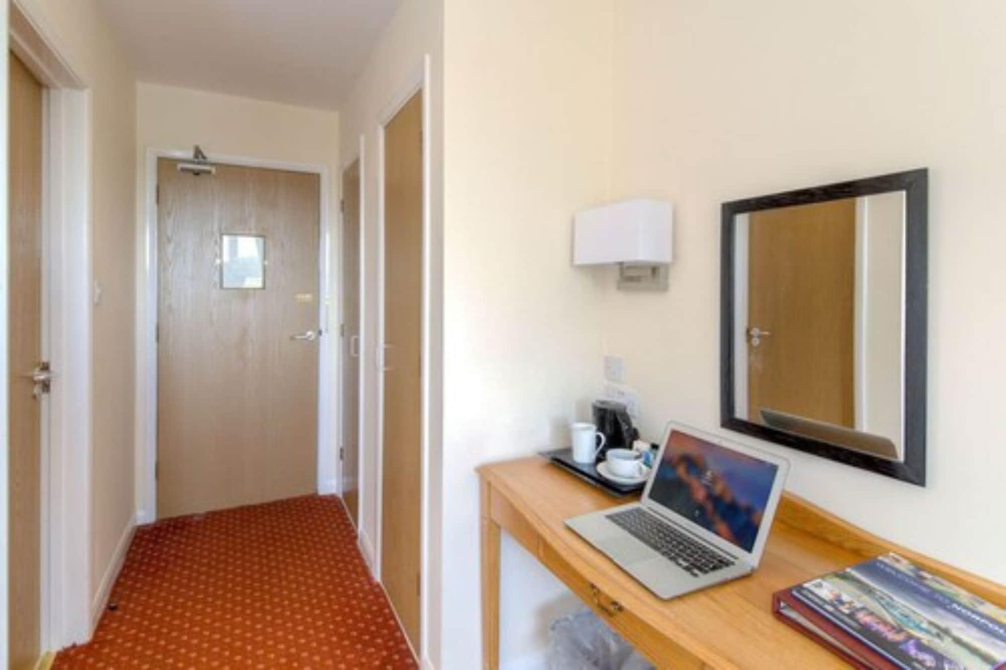 סטלהם Wayford Bridge Inn Hotel מראה חיצוני תמונה