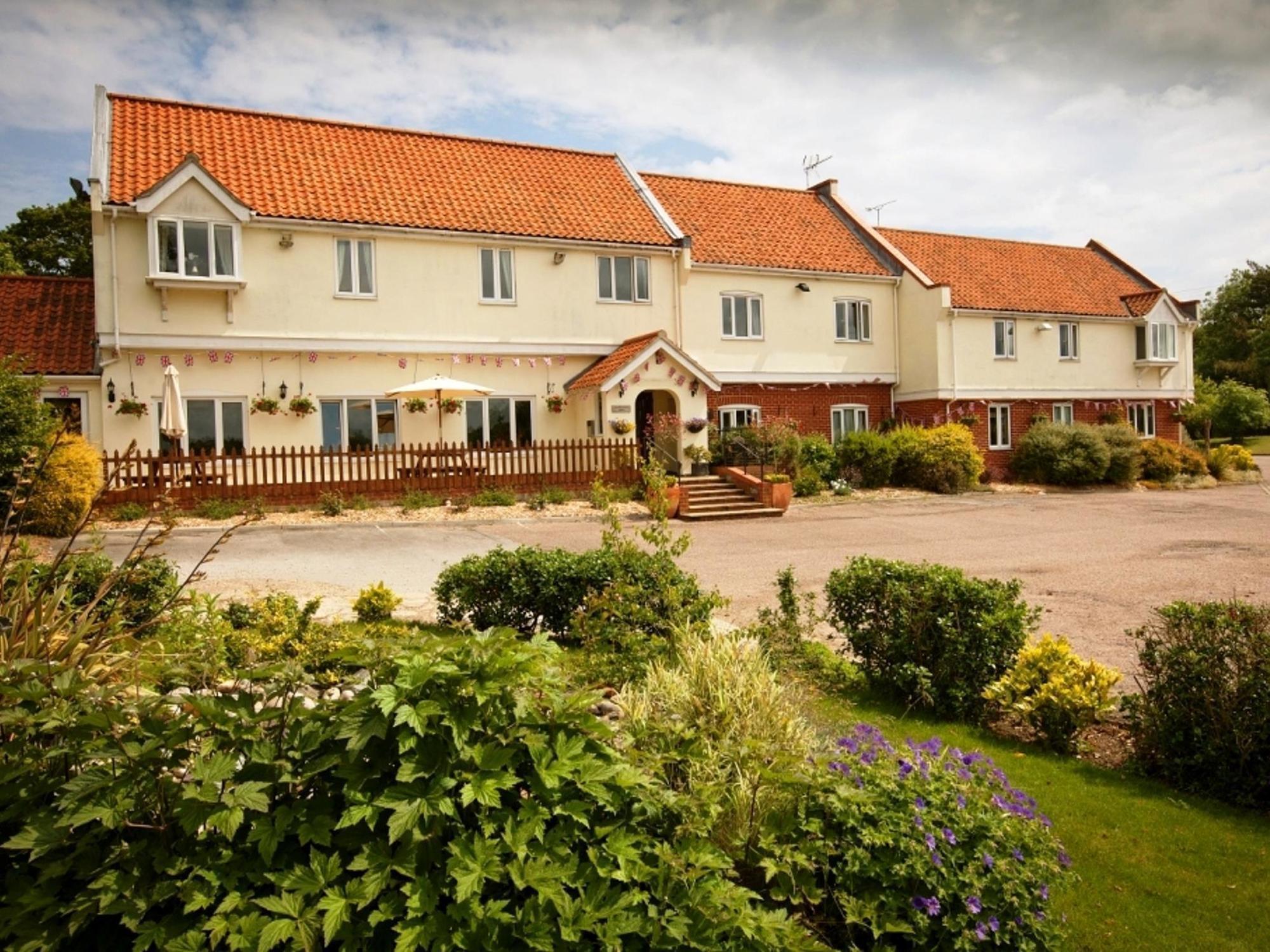 סטלהם Wayford Bridge Inn Hotel מראה חיצוני תמונה